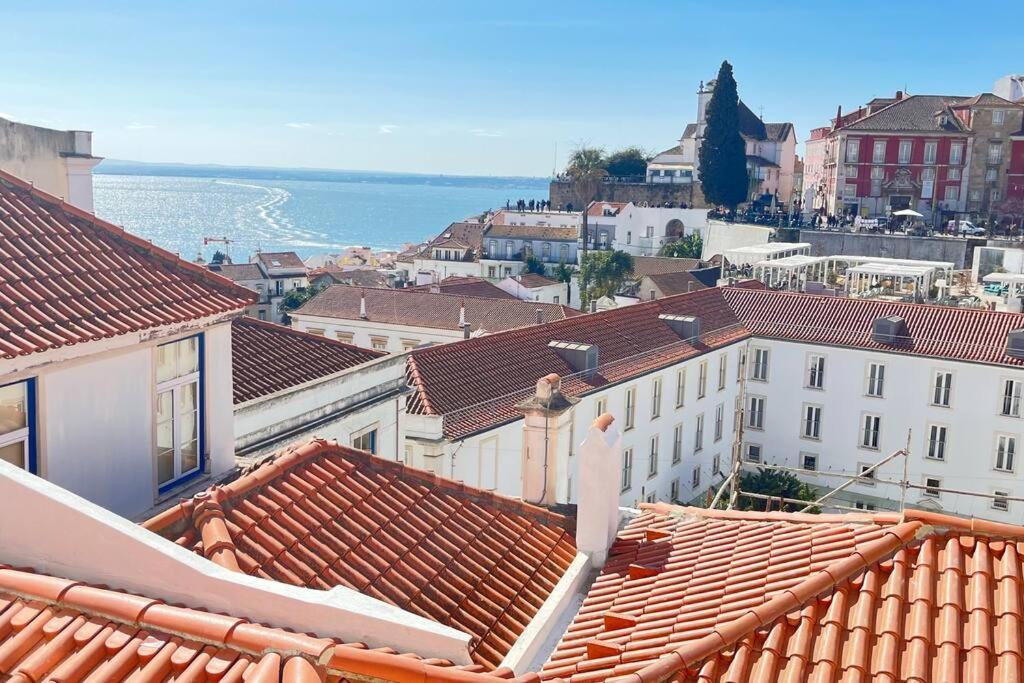 Sao Vicente IV - Eco-Flat With French Balcony & View Lägenhet Lisboa Exteriör bild